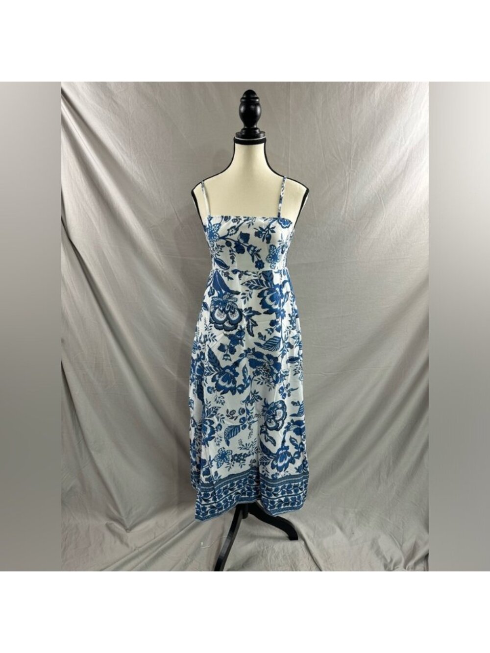 Blue/White Floral Spaghetti Strap Shirred Dress - Picture 6 of 8